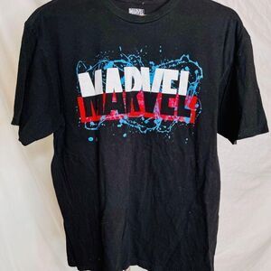 MARVEL Comic Universe Logo T Shirt Large‎